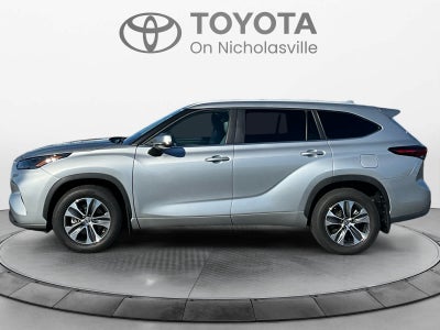2024 Toyota Highlander XLE