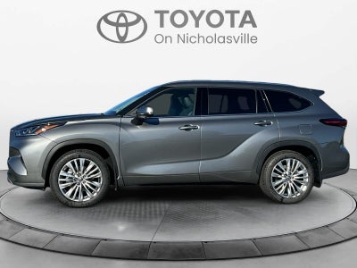 2026 Toyota Highlander Platinum