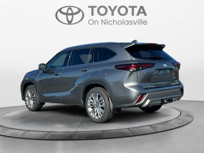 2026 Toyota Highlander Platinum