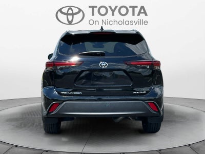 2024 Toyota Highlander XLE