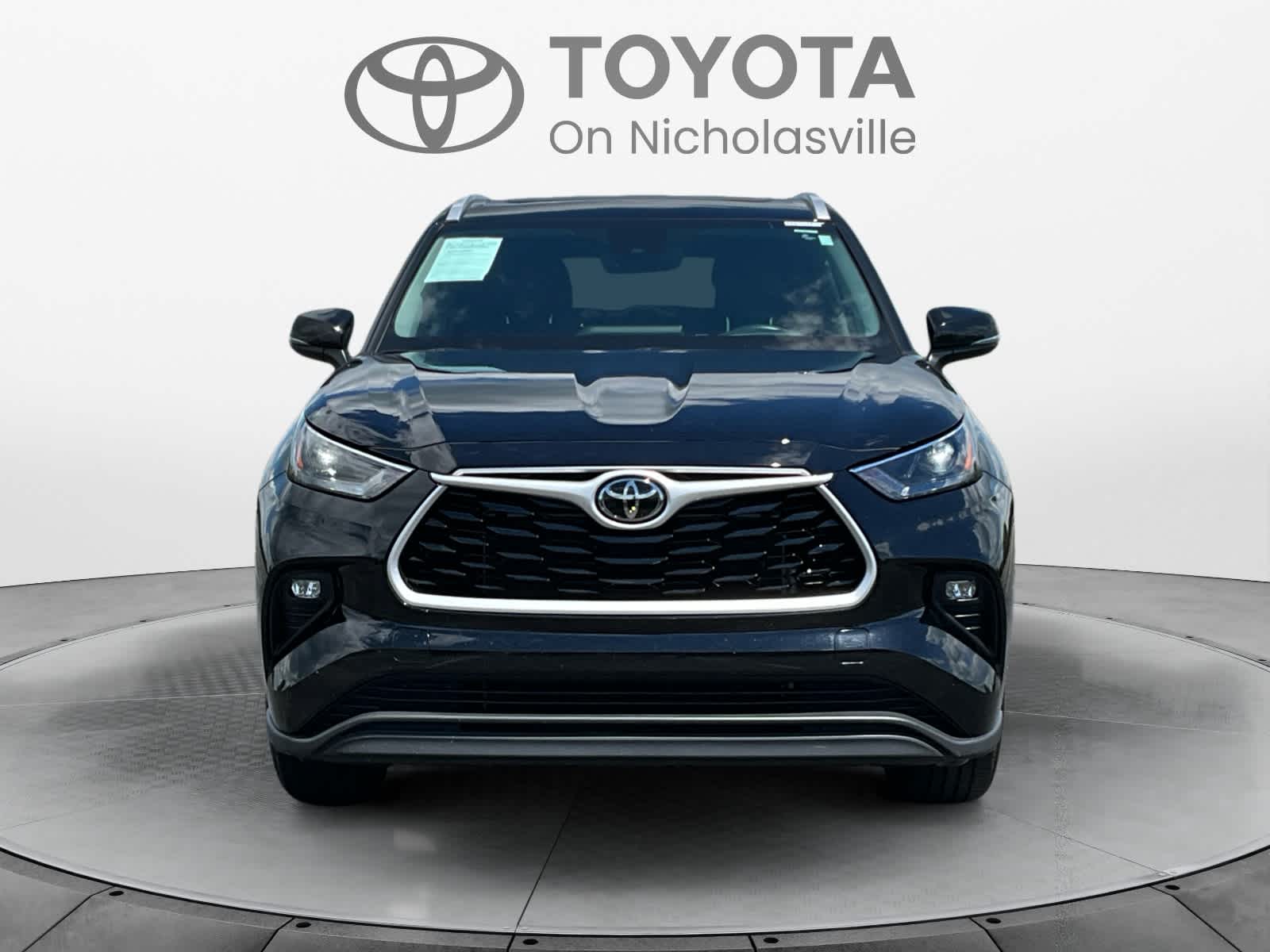 2024 Toyota Highlander XLE