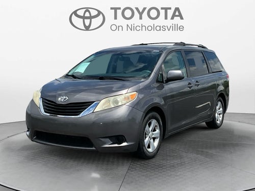 2012 Toyota Sienna LE