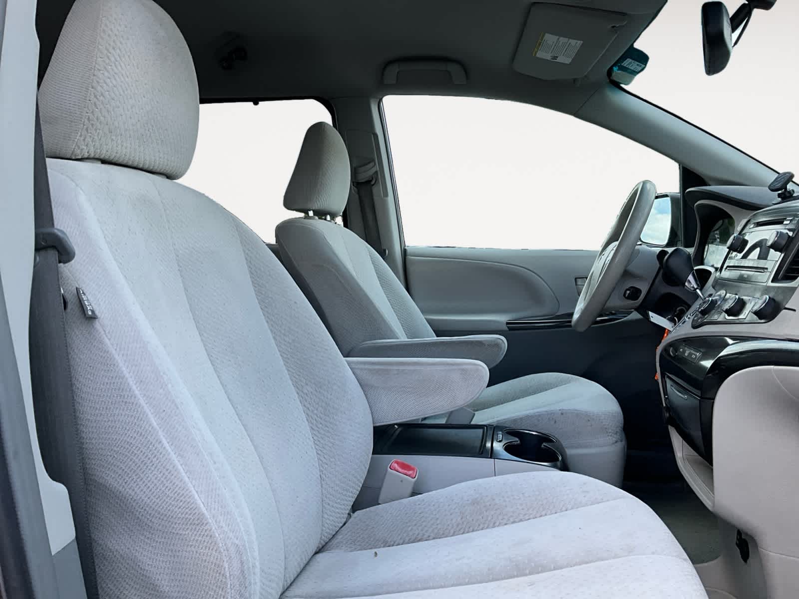 2012 Toyota Sienna LE