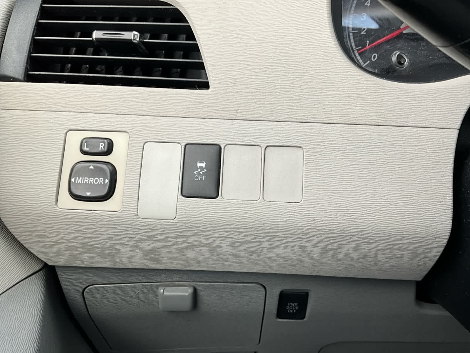 2012 Toyota Sienna LE