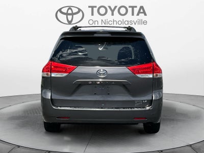 2012 Toyota Sienna LE