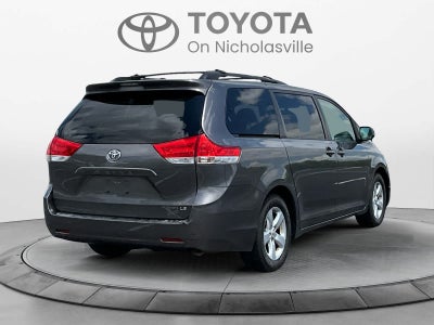 2012 Toyota Sienna LE