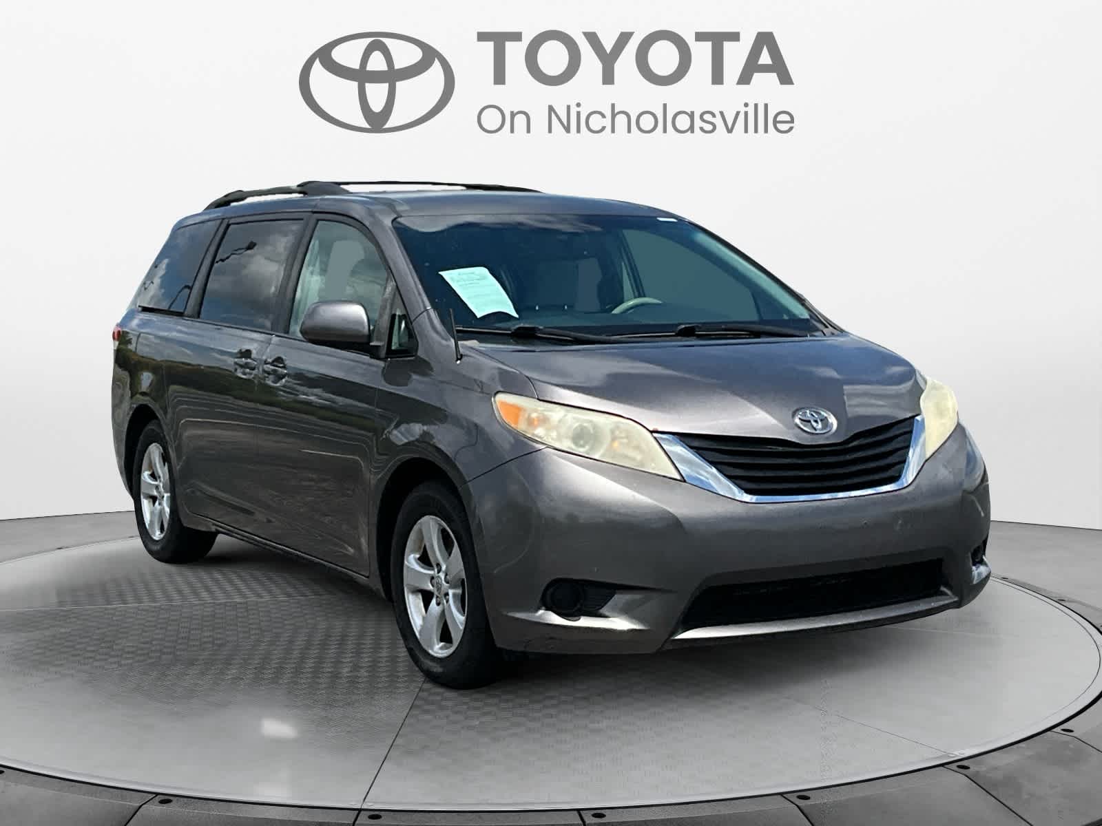 2012 Toyota Sienna LE