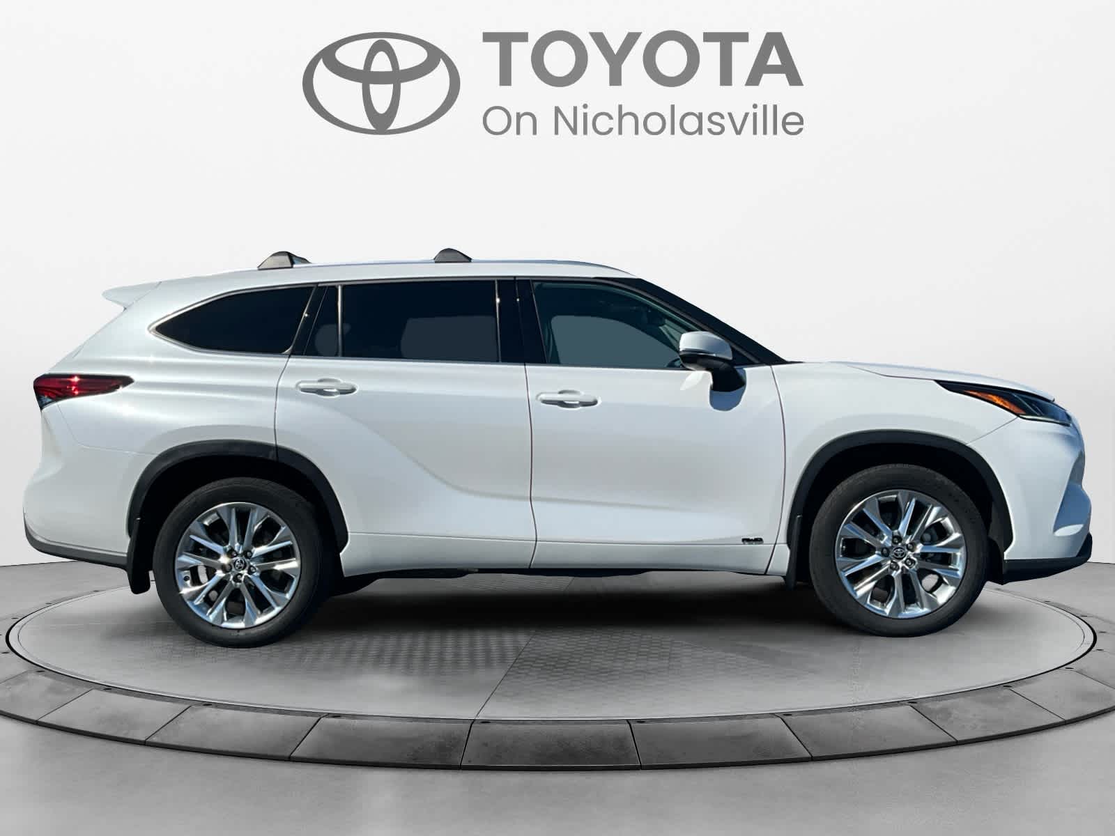 2023 Toyota Highlander Hybrid Limited