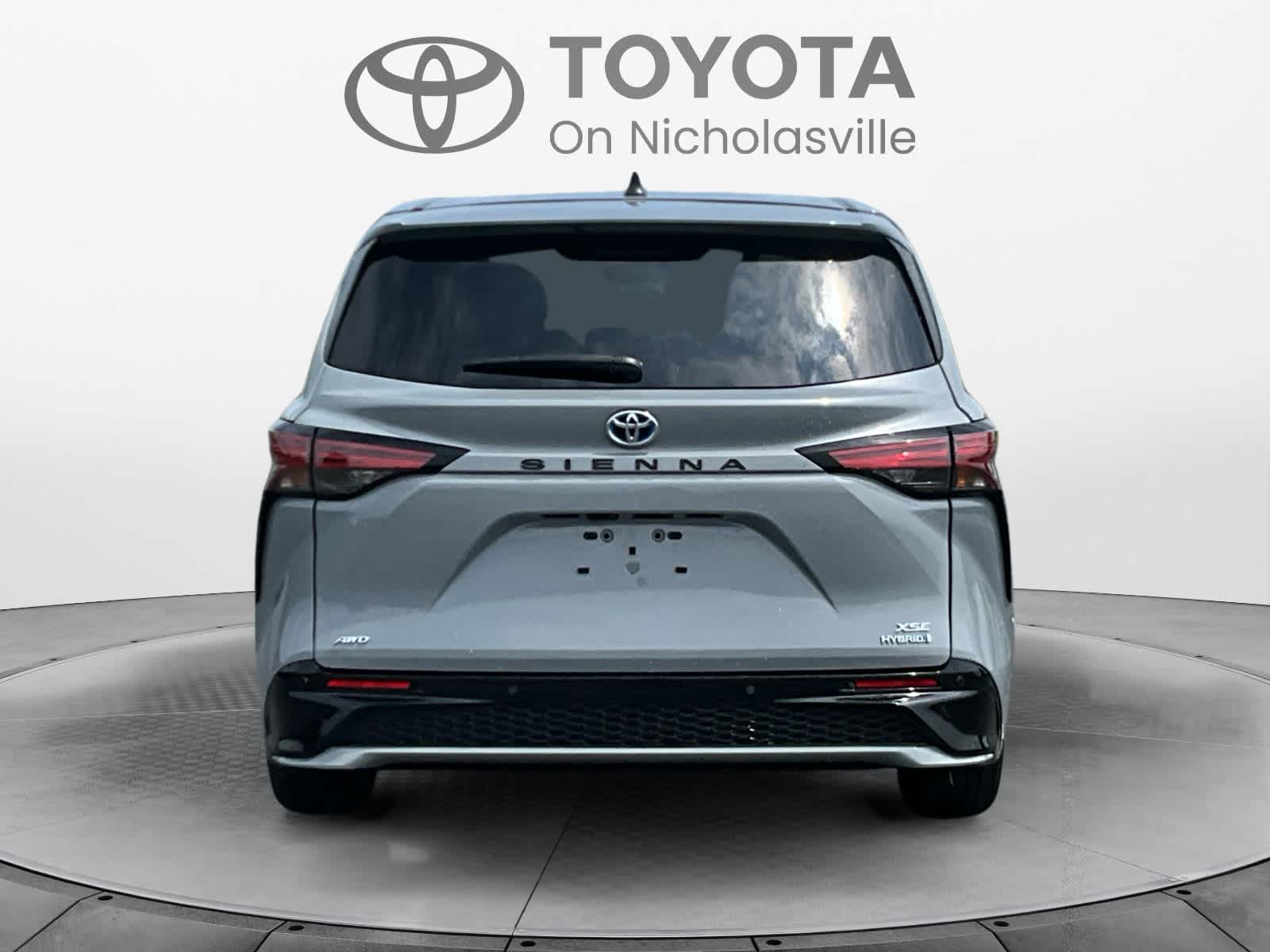 2024 Toyota Sienna XSE