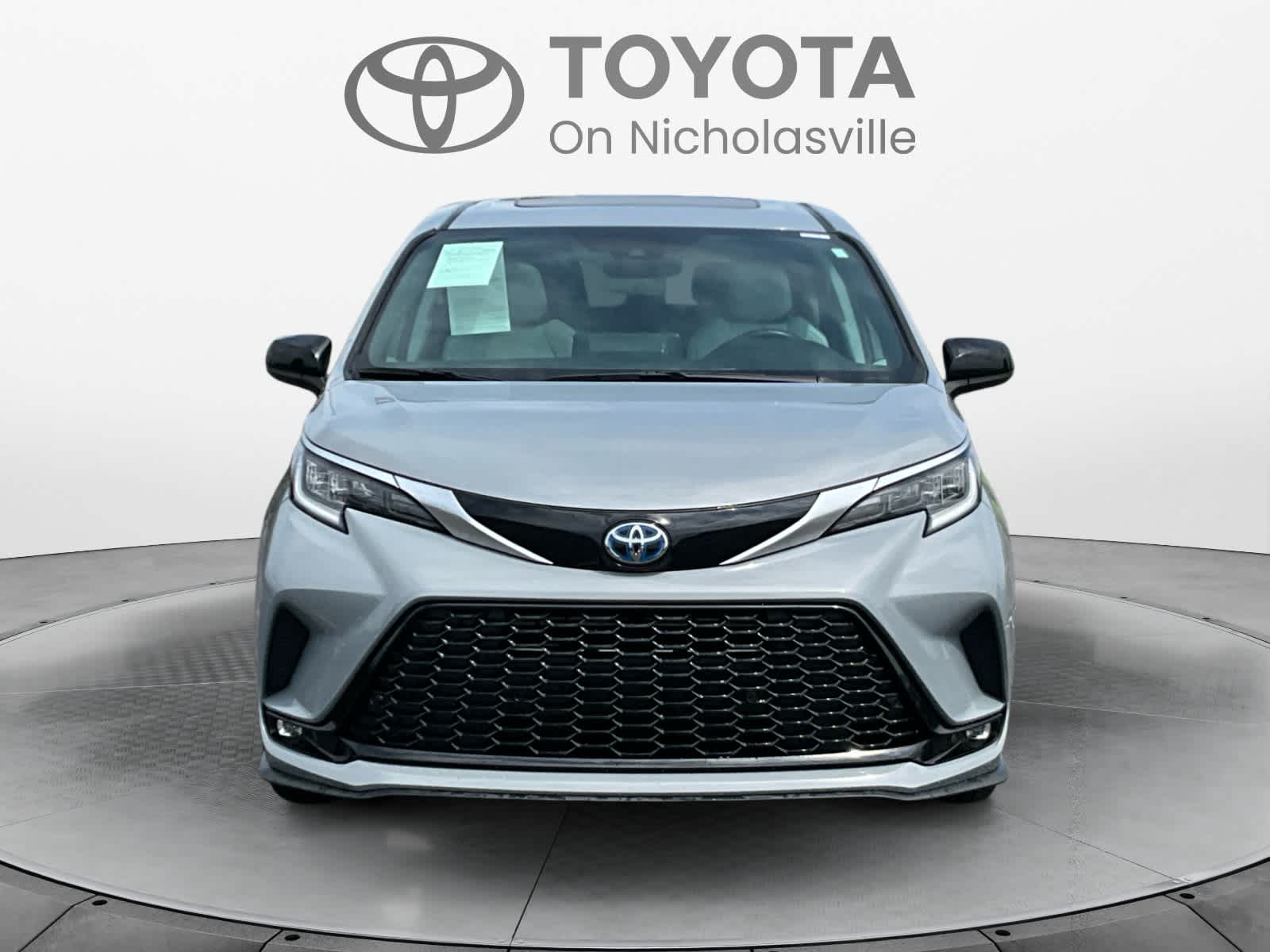 2024 Toyota Sienna XSE