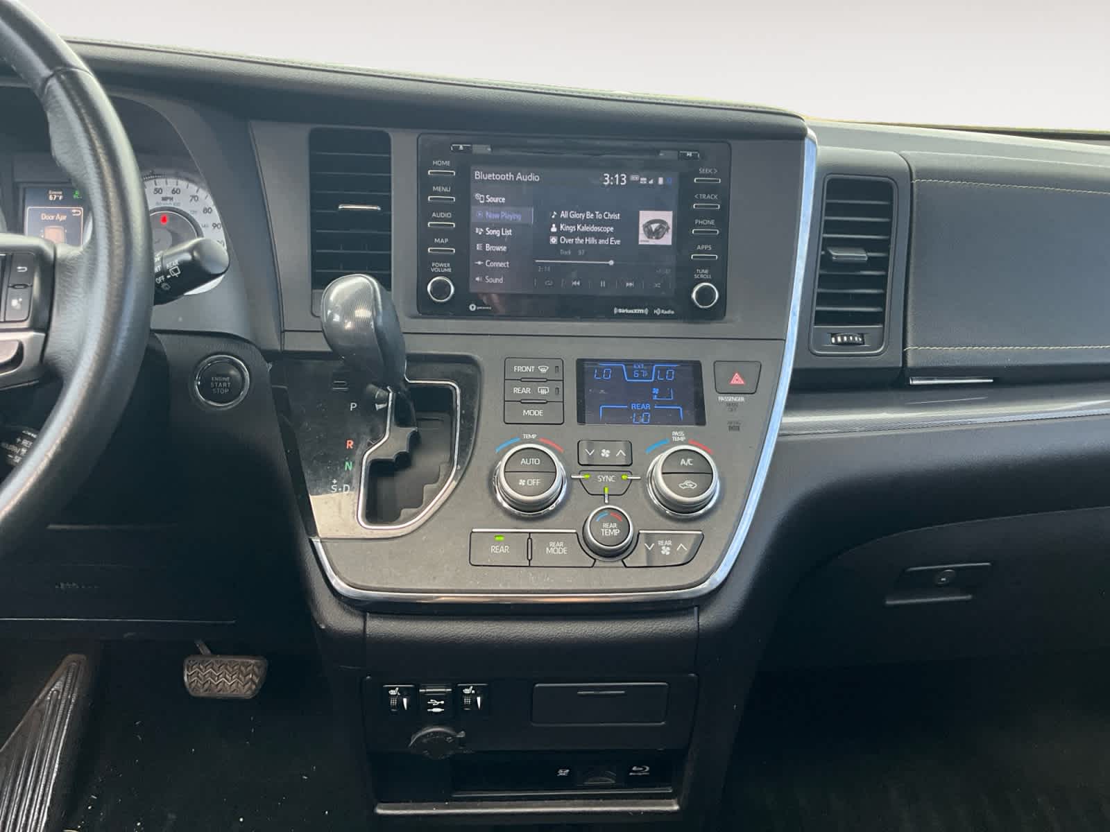 2018 Toyota Sienna SE Premium