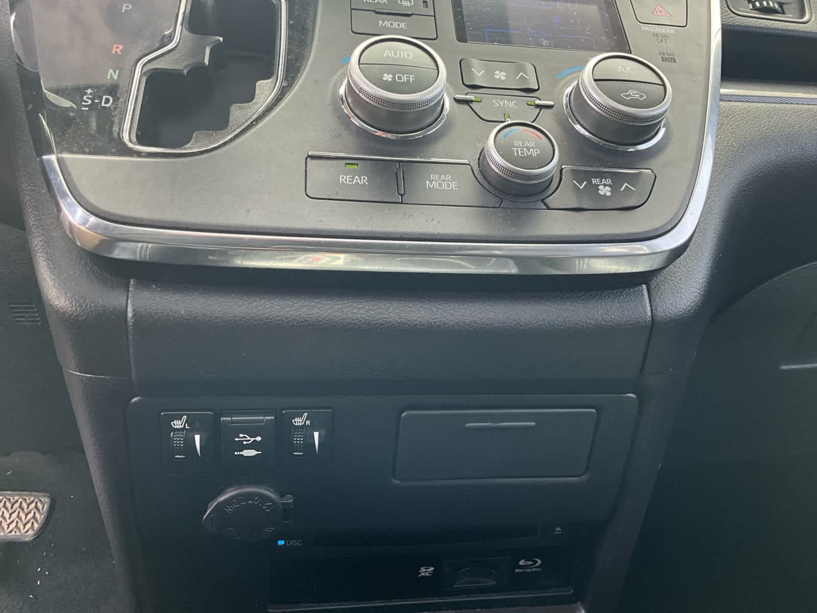 2018 Toyota Sienna SE Premium