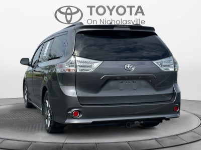 2018 Toyota Sienna SE Premium