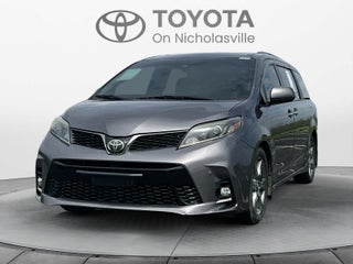 2018 Toyota Sienna SE Premium