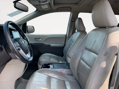 2016 Toyota Sienna XLE Premium