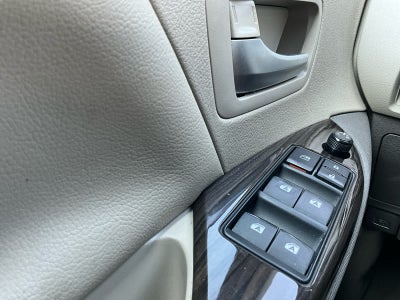 2016 Toyota Sienna XLE Premium