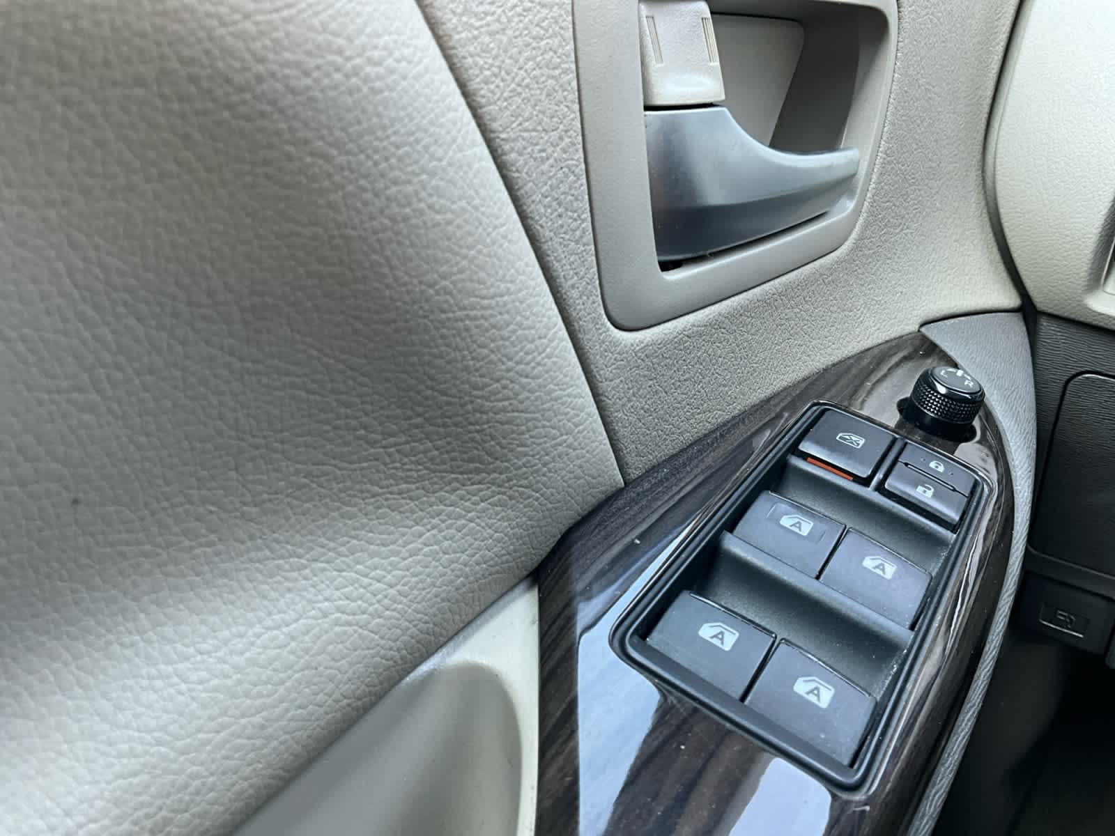 2016 Toyota Sienna XLE Premium