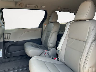 2016 Toyota Sienna XLE Premium