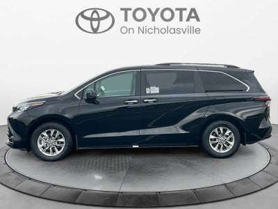 2026 Toyota Sienna XLE
