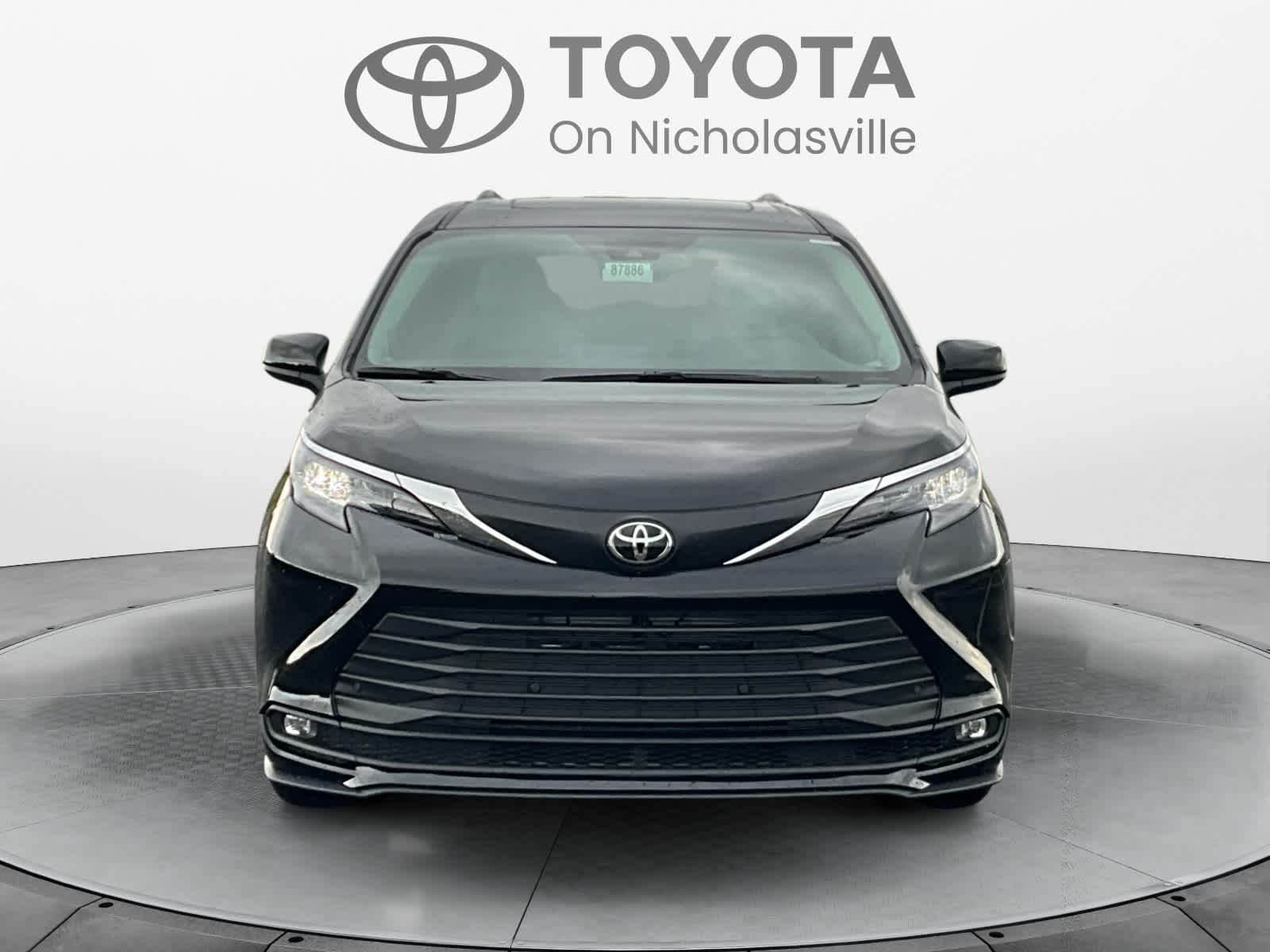 2026 Toyota Sienna XLE