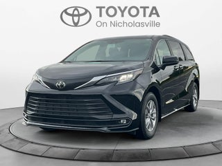 2026 Toyota Sienna XLE