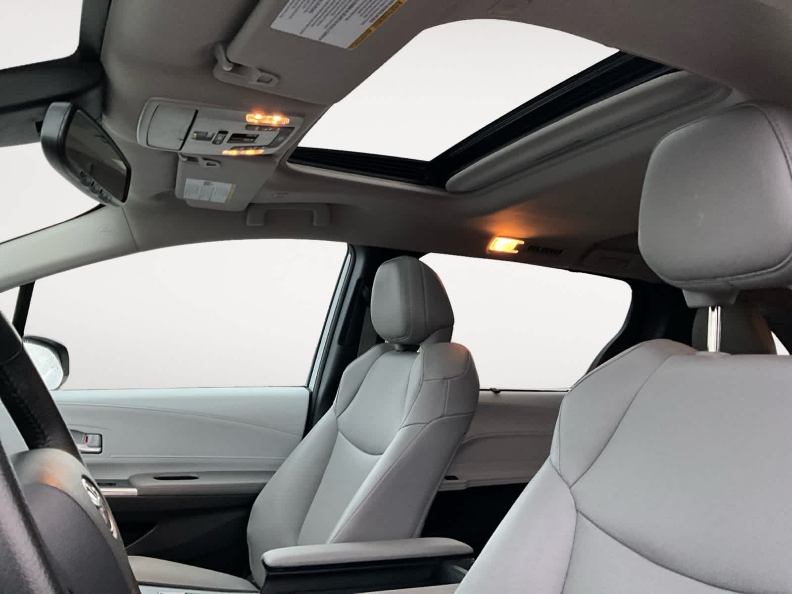 2025 Toyota Sienna XLE