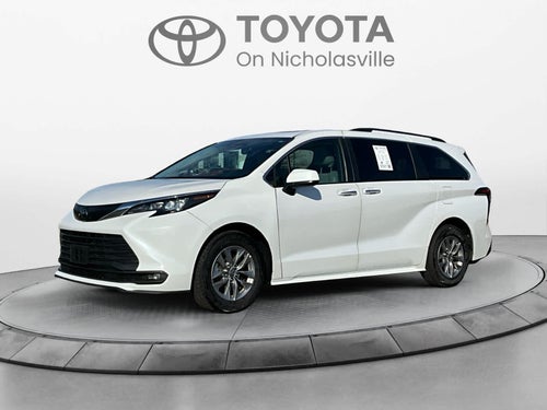 2026 Toyota Sienna XLE