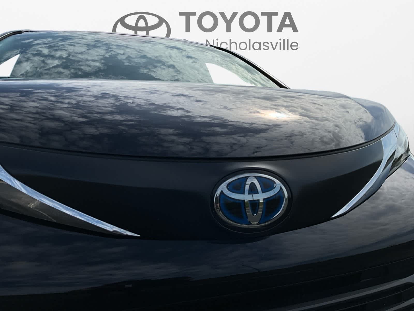 2024 Toyota Sienna XLE