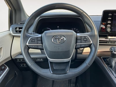 2024 Toyota Sienna XLE