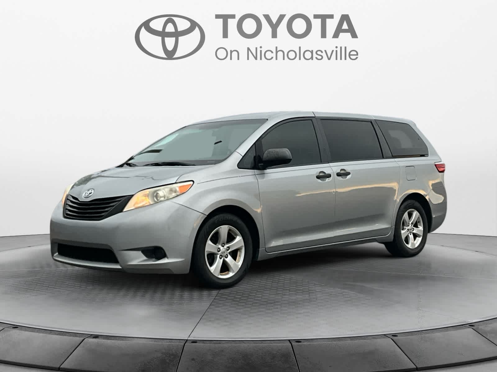 2016 Toyota Sienna L
