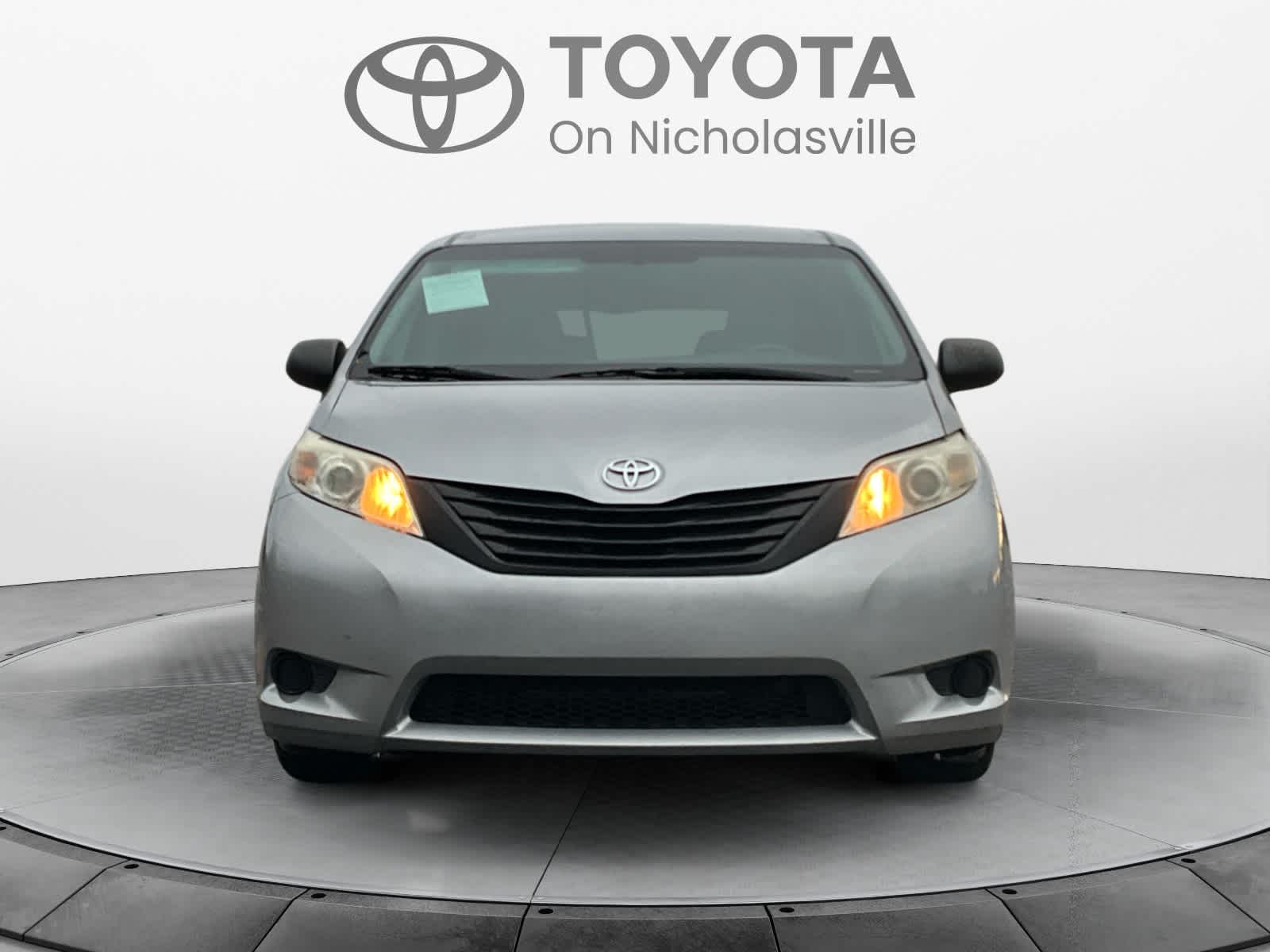 2016 Toyota Sienna L