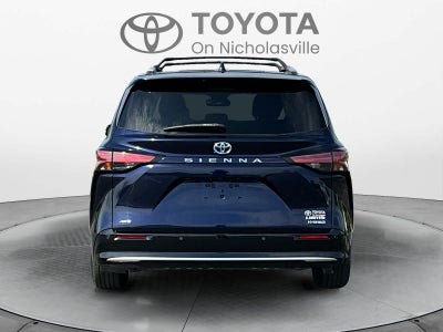 2021 Toyota Sienna Limited