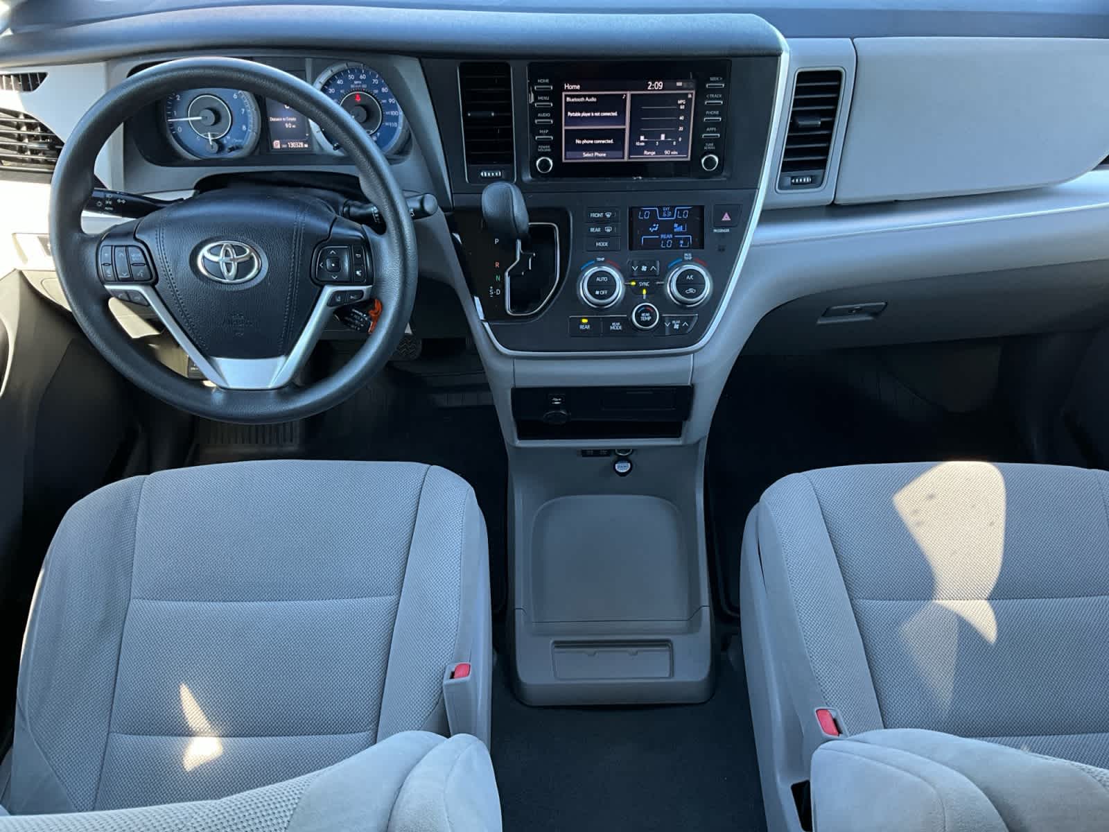 2020 Toyota Sienna L