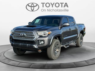 2017 Toyota Tacoma TRD Sport