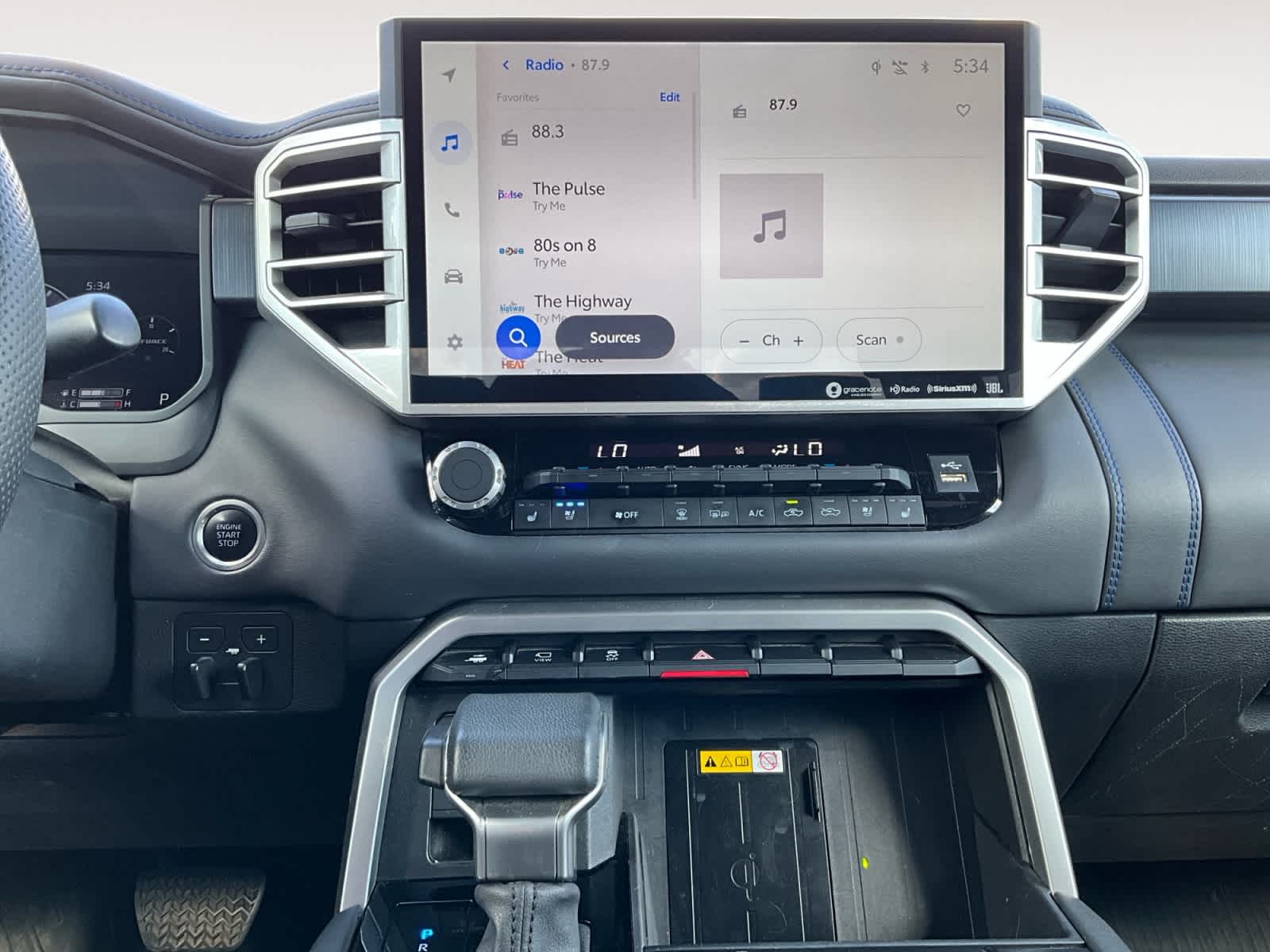 2023 Toyota Tundra Platinum