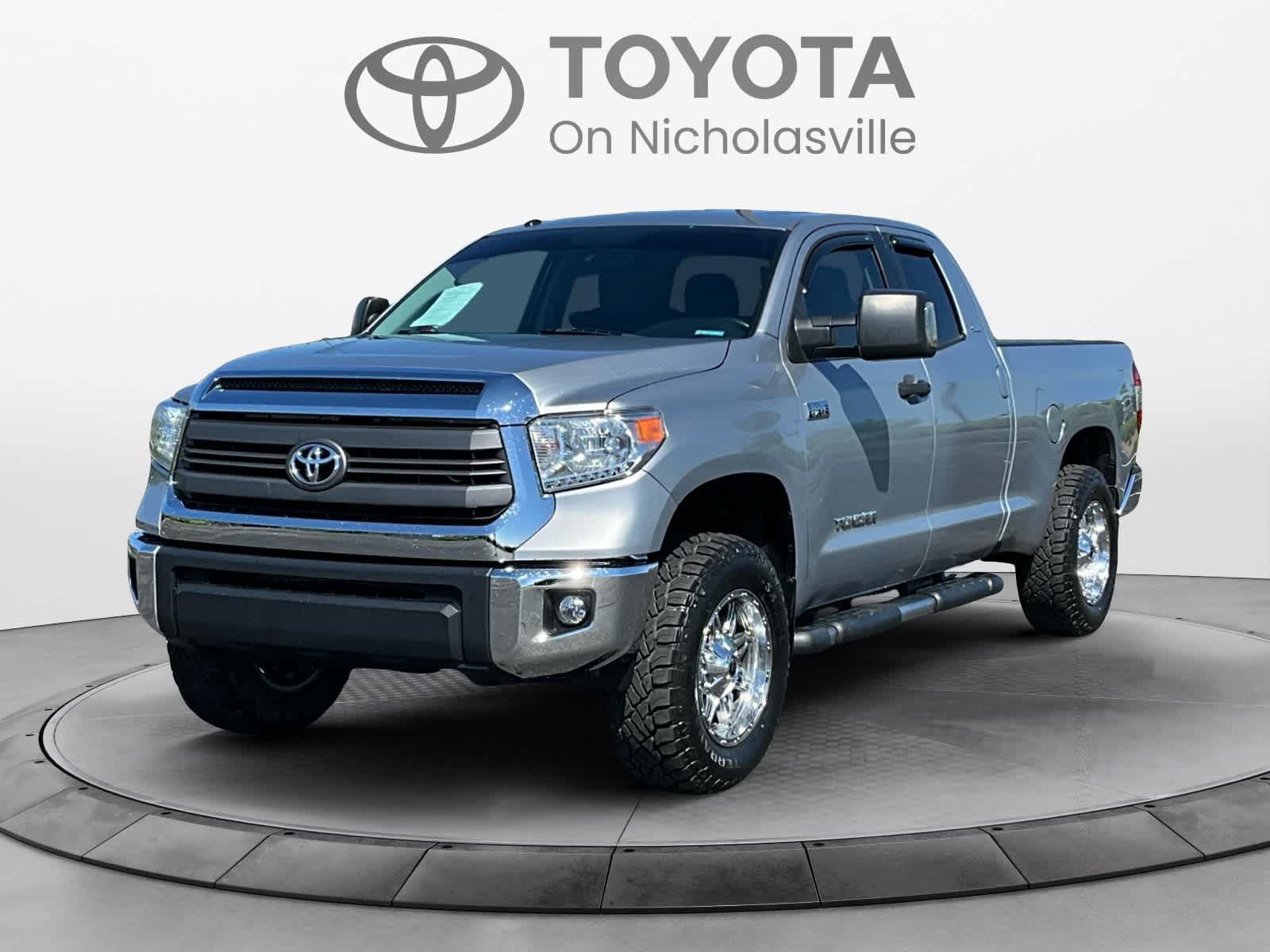 2014 Toyota Tundra SR5