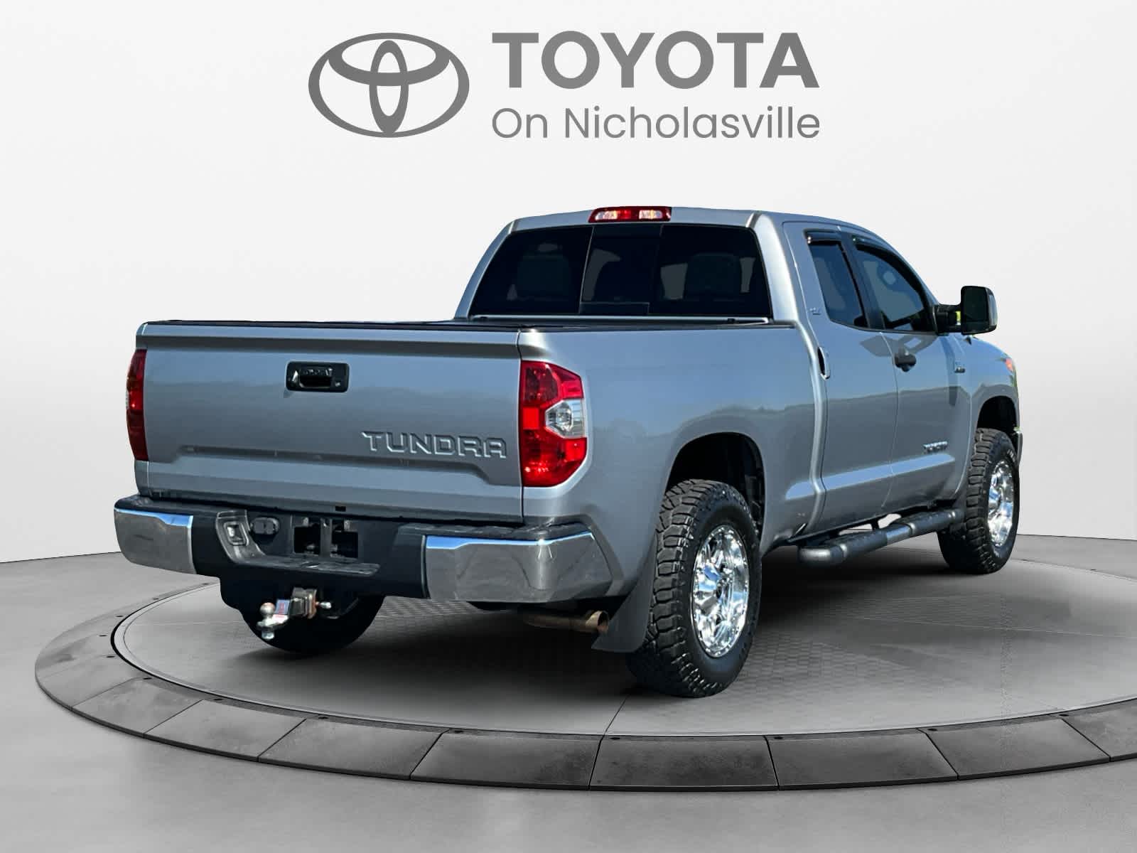 2014 Toyota Tundra SR5