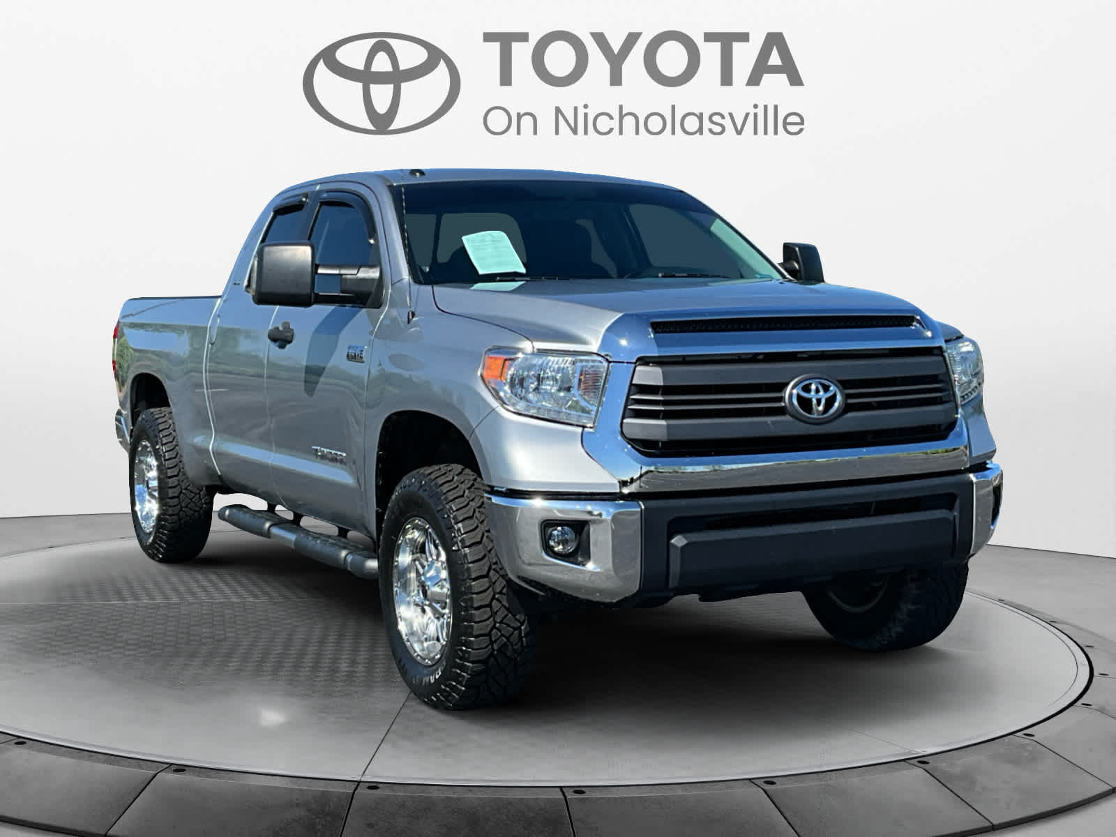 2014 Toyota Tundra SR5