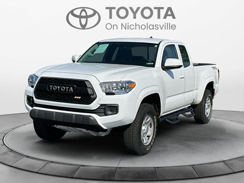 2017 Toyota Tacoma SR