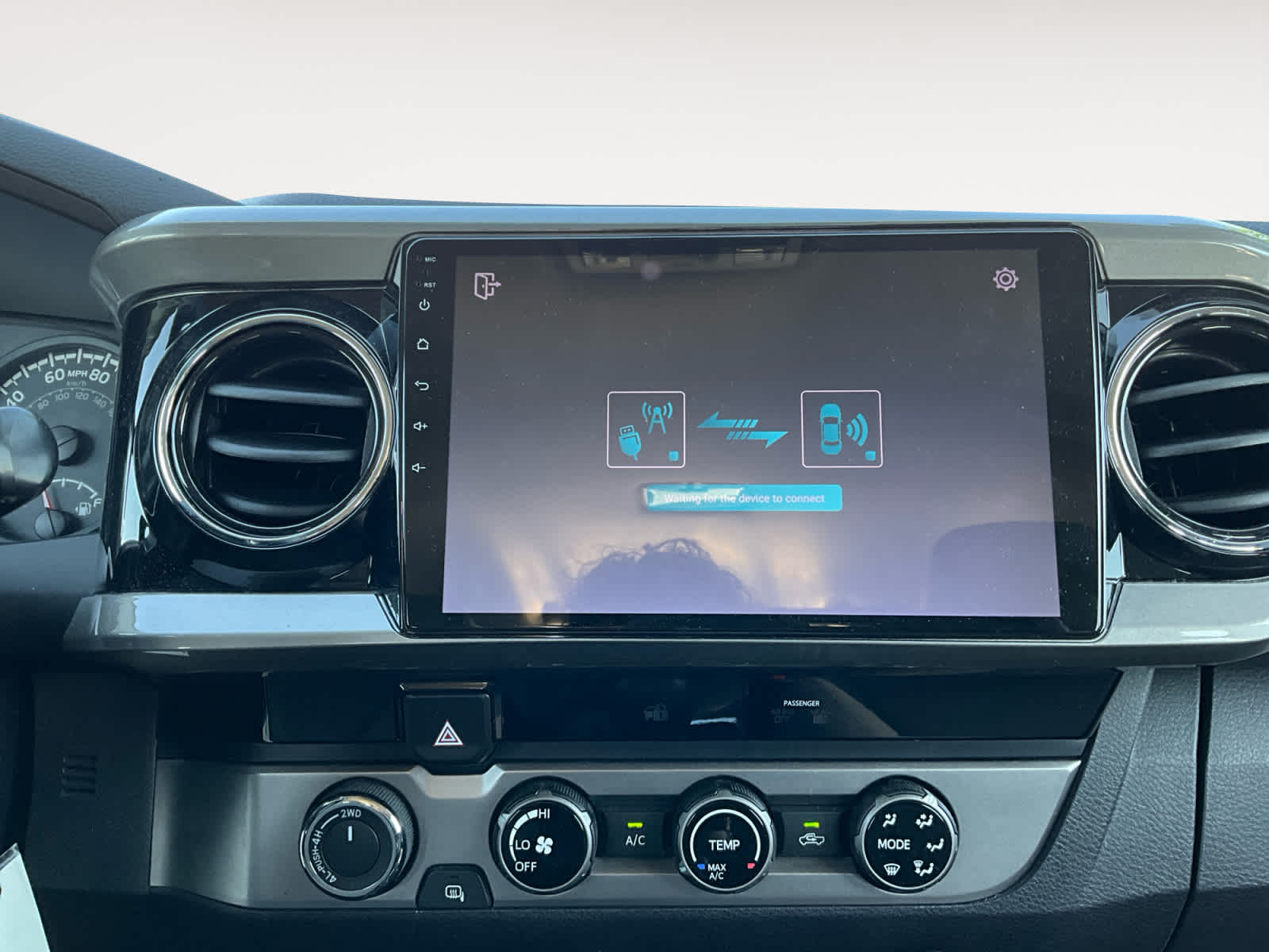 2017 Toyota Tacoma SR