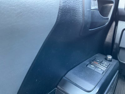 2017 Toyota Tacoma SR