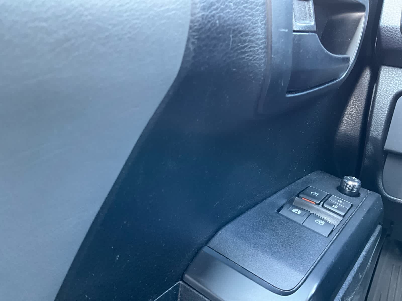 2017 Toyota Tacoma SR