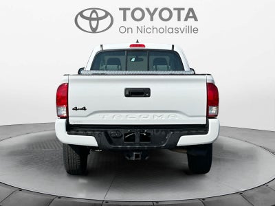 2017 Toyota Tacoma SR