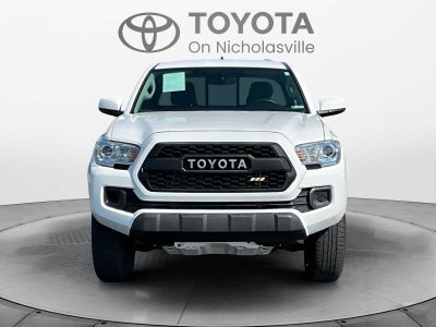 2017 Toyota Tacoma SR