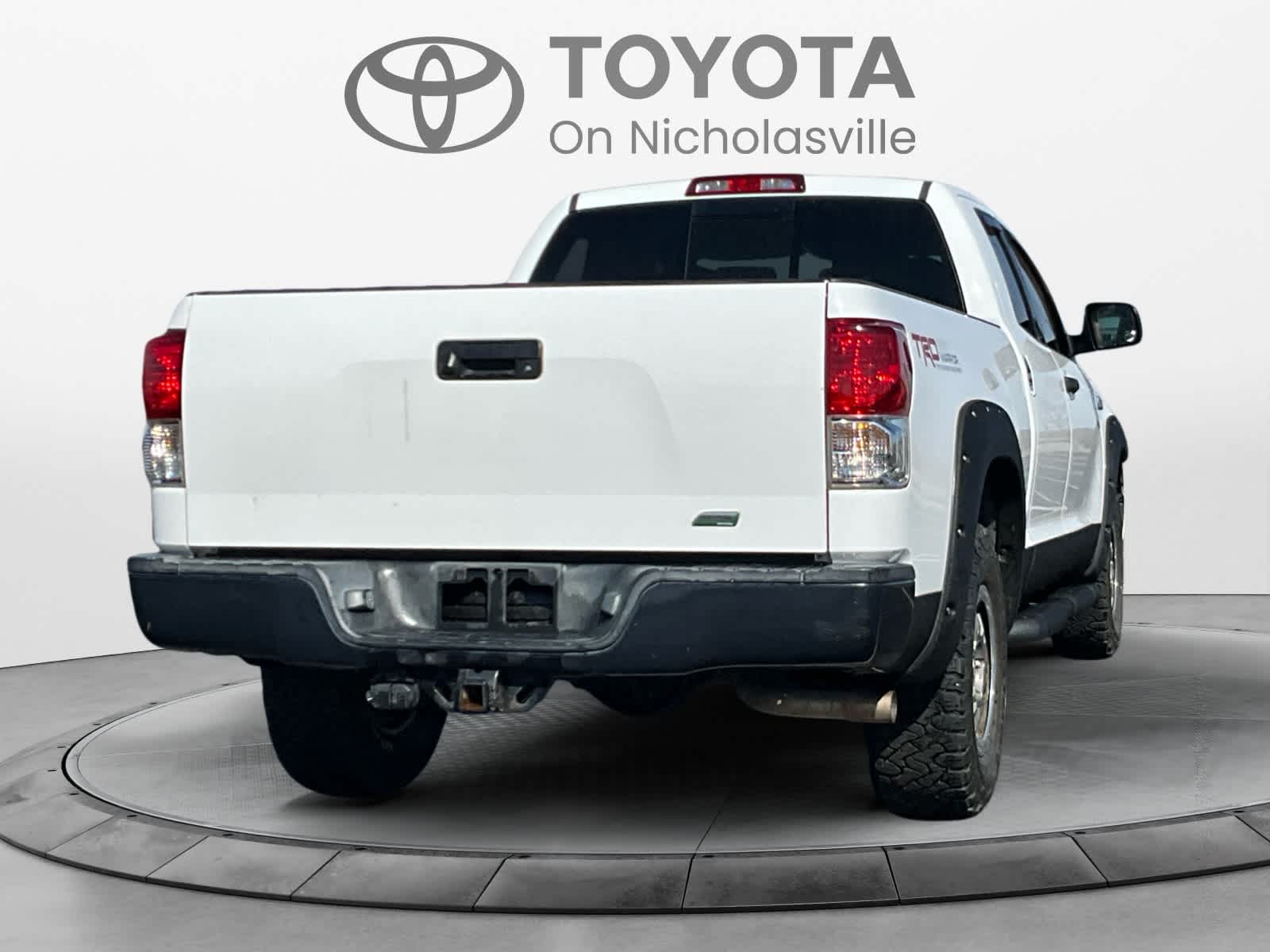 2013 Toyota Tundra Double Cab 5.7L FFV V8 6-Spd AT (Natl)