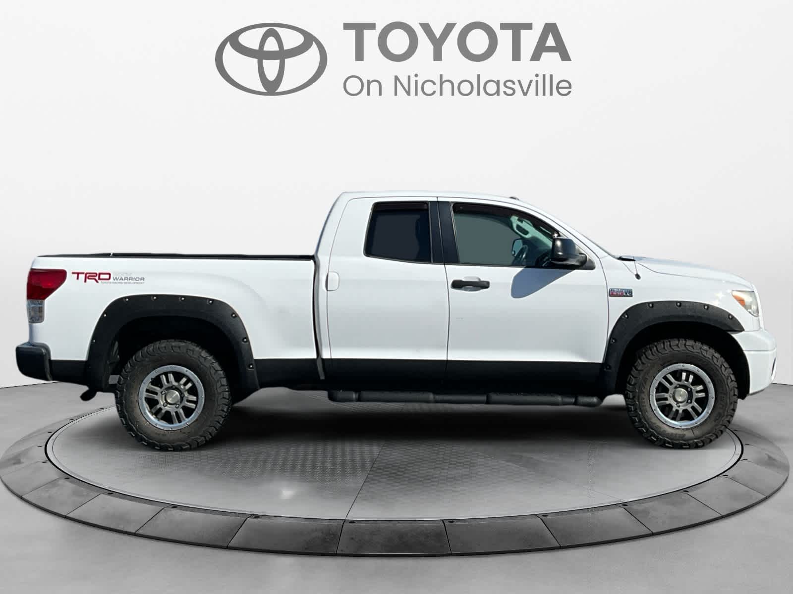 2013 Toyota Tundra Double Cab 5.7L FFV V8 6-Spd AT (Natl)