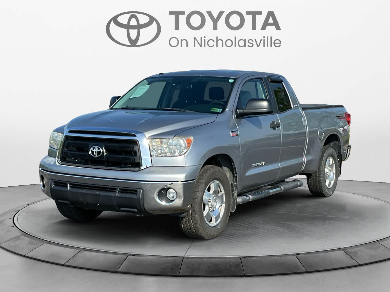 2010 Toyota Tundra Dbl 5.7L FFV V8 6-Spd AT (Natl)