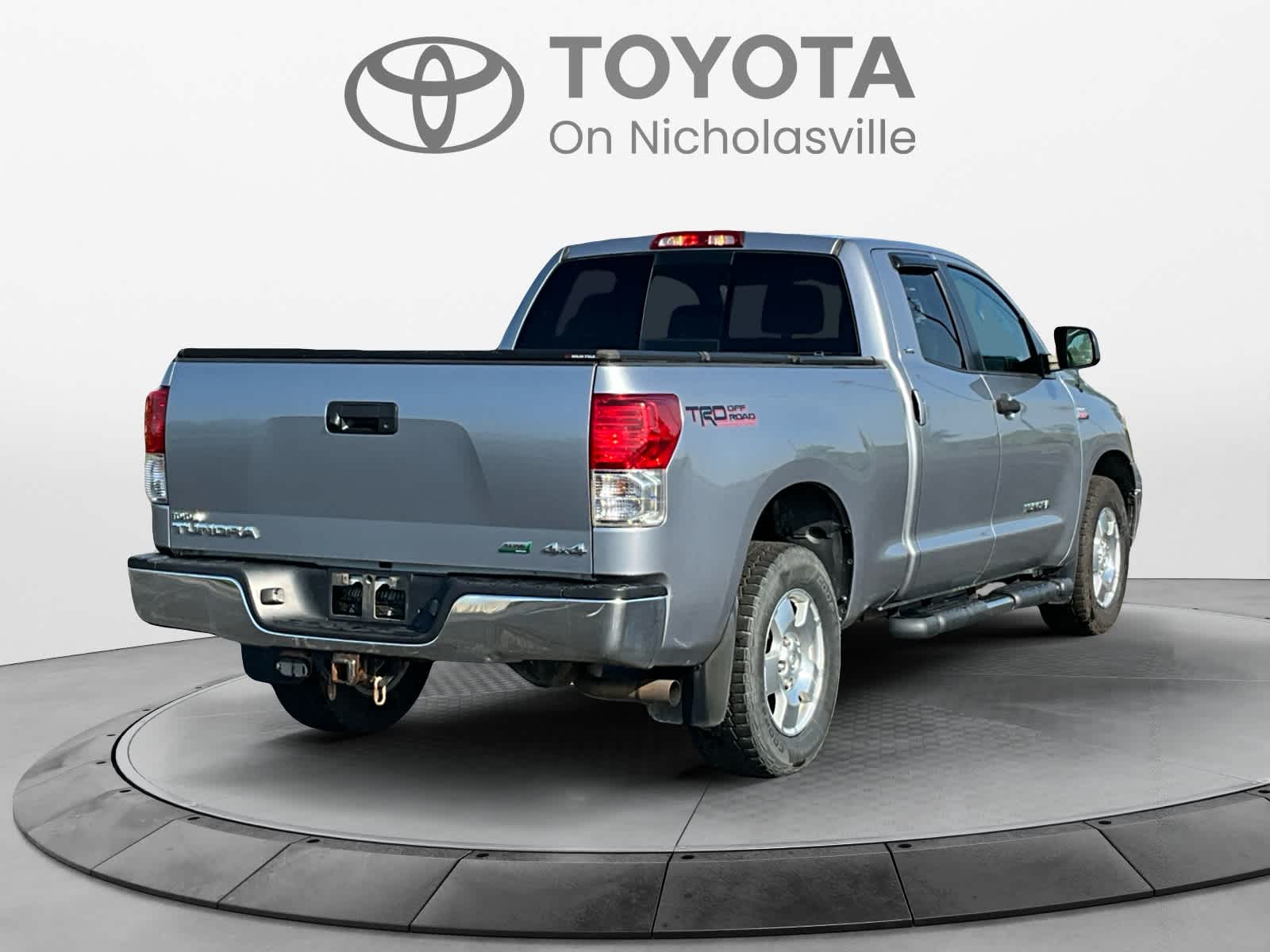 2010 Toyota Tundra Dbl 5.7L FFV V8 6-Spd AT (Natl)