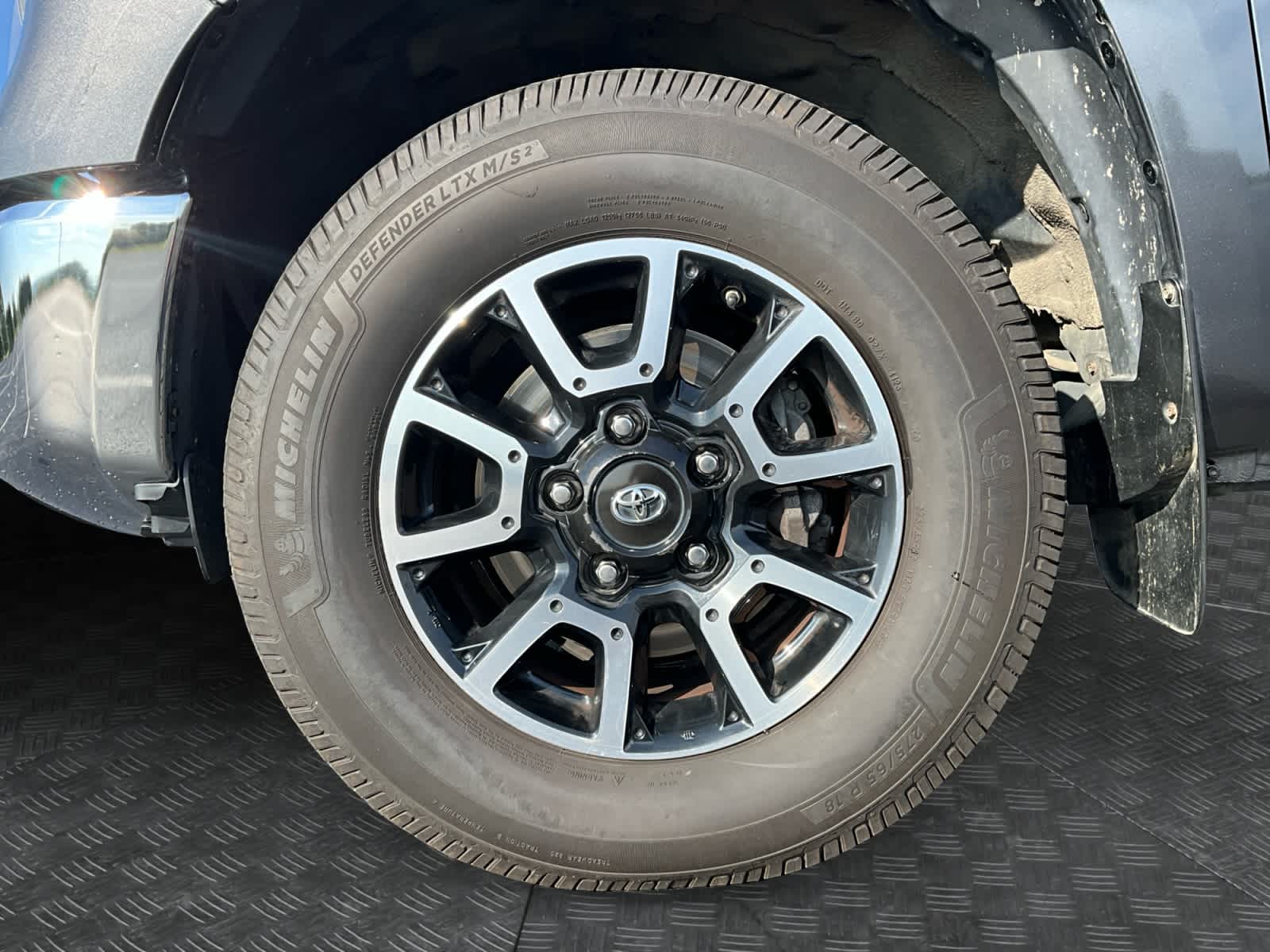 2017 Toyota Tundra SR5