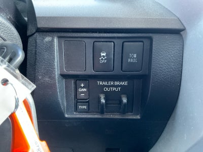 2017 Toyota Tundra SR5